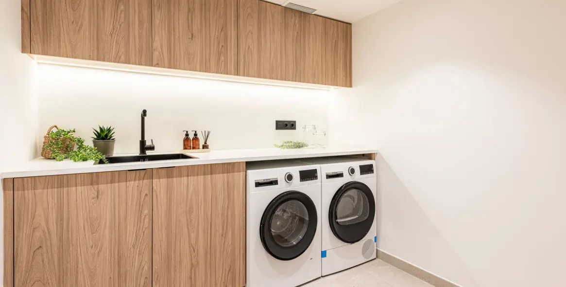 Sale of detached villa in Nueva Andalucía 43