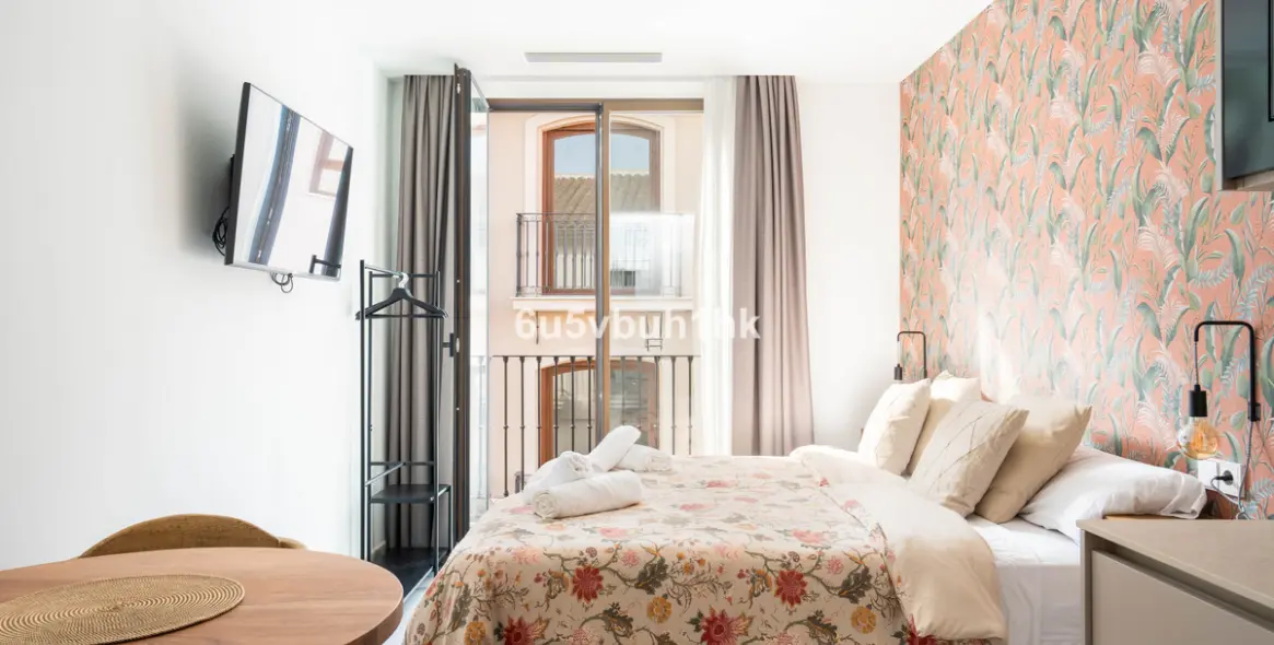 Продажа таунхауса в Malaga (район Málaga Centro) 1