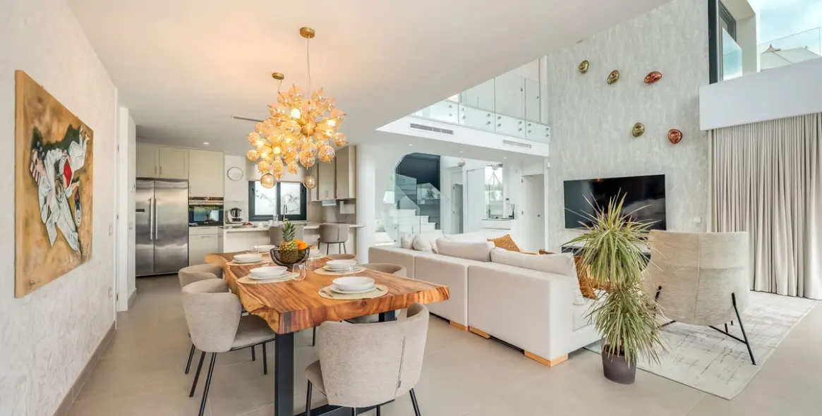 Продажа  отдельно стоящей виллы в San Pedro de Alcántara (район San Pedro de Alcántara) 5