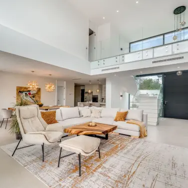 Oтдельно стоящая вилла R5040343