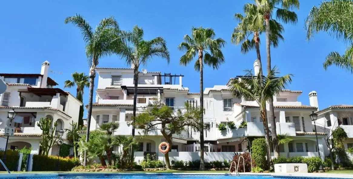 Long-term rent of ground floor apartment in Marbella 1