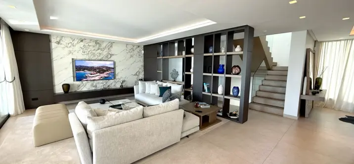 Long-term rent of detached villa in Los Flamingos 0