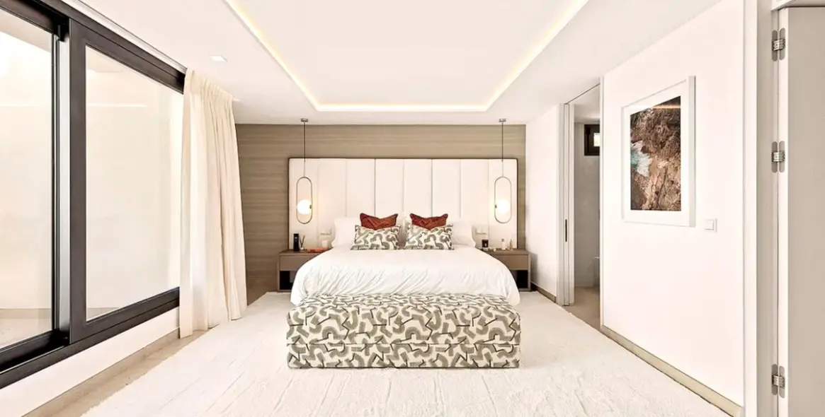 Long-term rent of detached villa in Los Flamingos 13