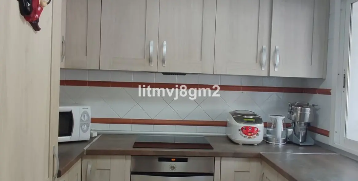 Long-term rent of townhouse in The Golden Mile 12