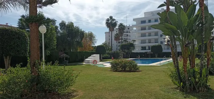Sale of ground floor apartment in Nueva Andalucía 0