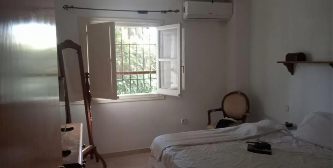 Sale of ground floor apartment in Nueva Andalucía 8