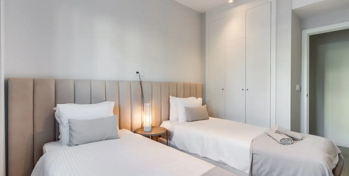 Sale of ground floor apartment in Estepona 9