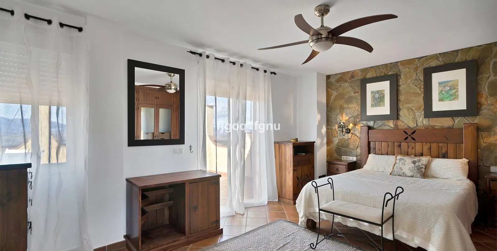 Venta de villa independiente en Coín 8
