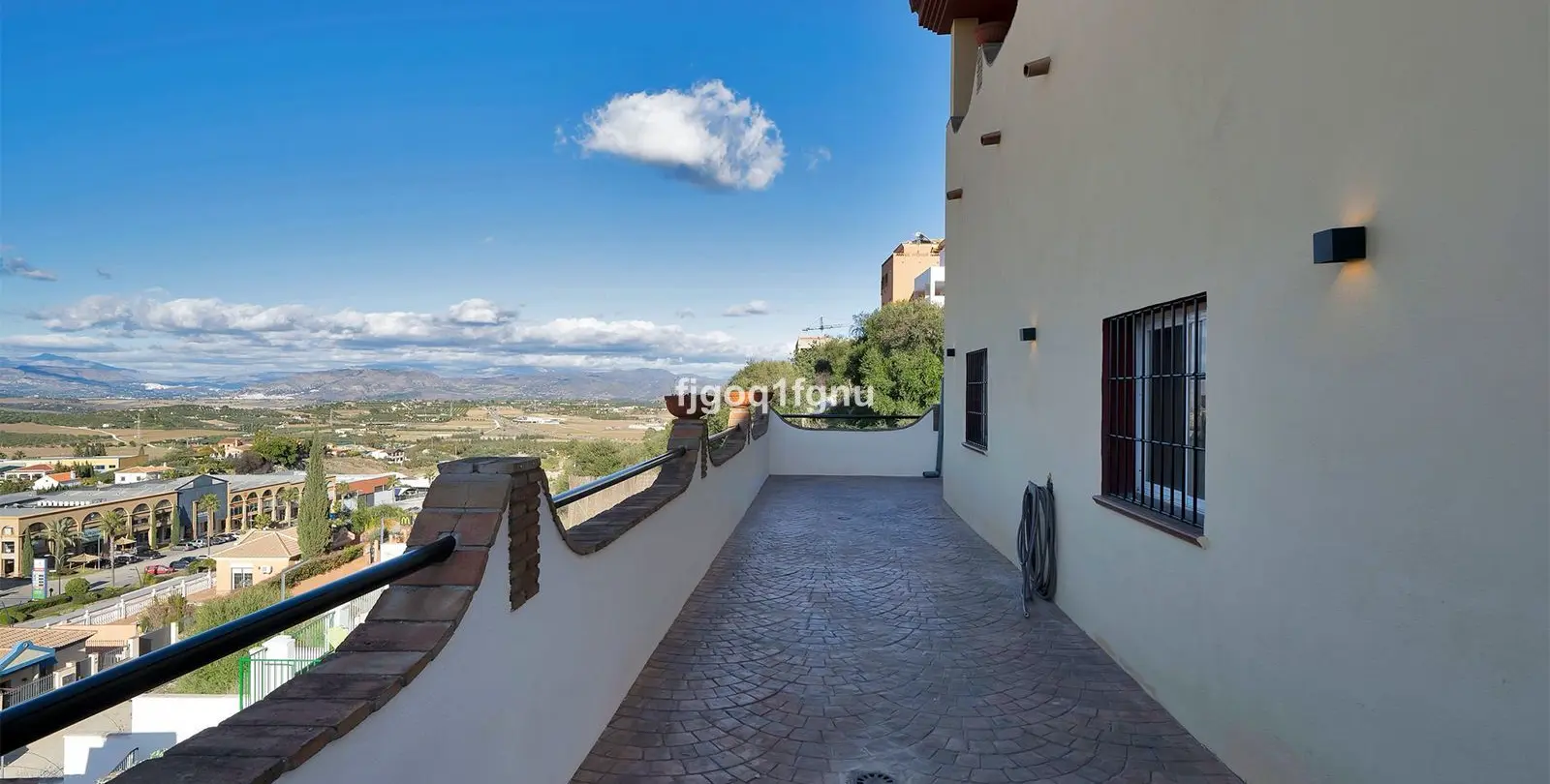 Venta de villa independiente en Coín 11