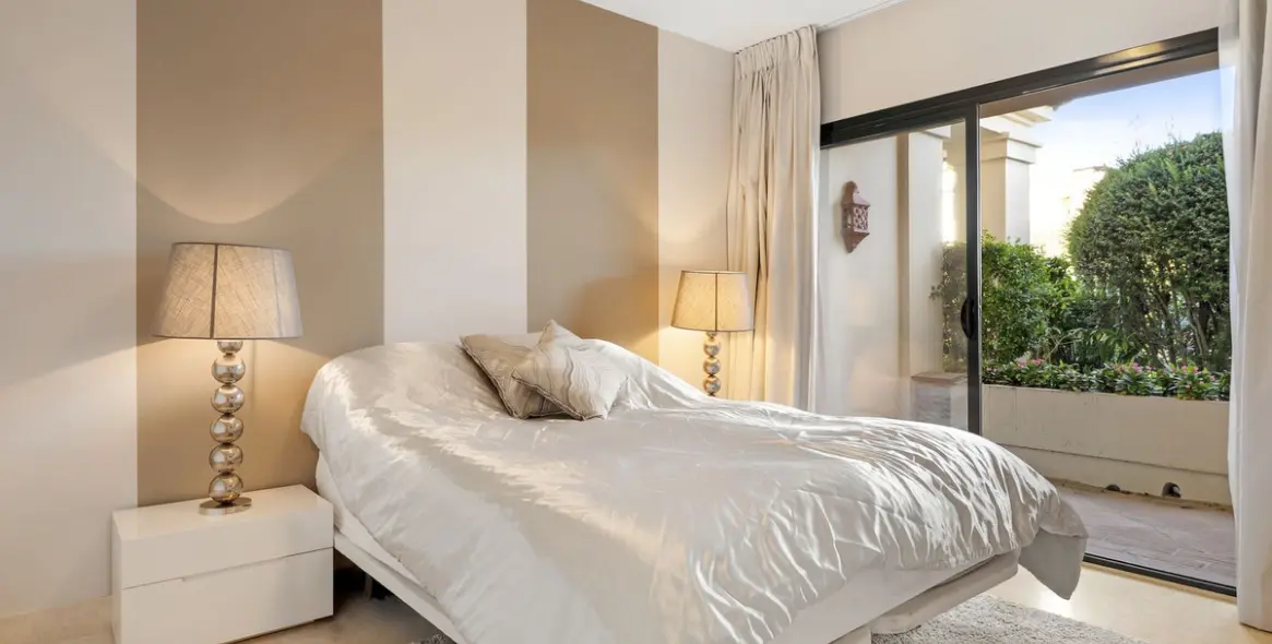 Продажа апартаментов на первом этаже в Benahavís 14