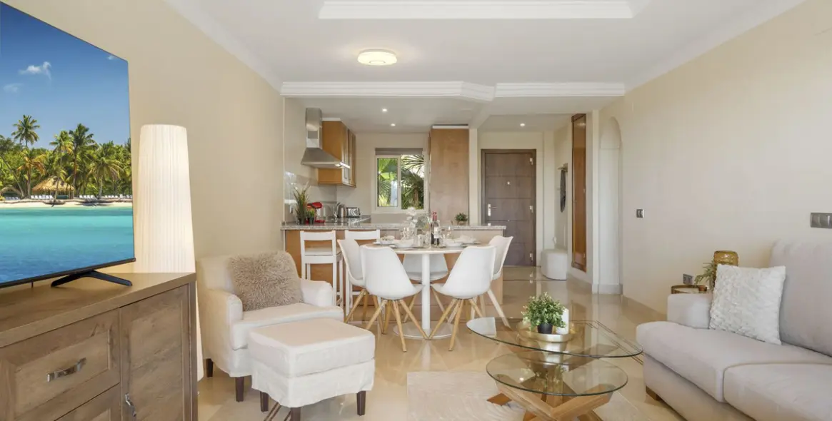 Продажа апартаментов на среднем этаже в Nueva Andalucía 3