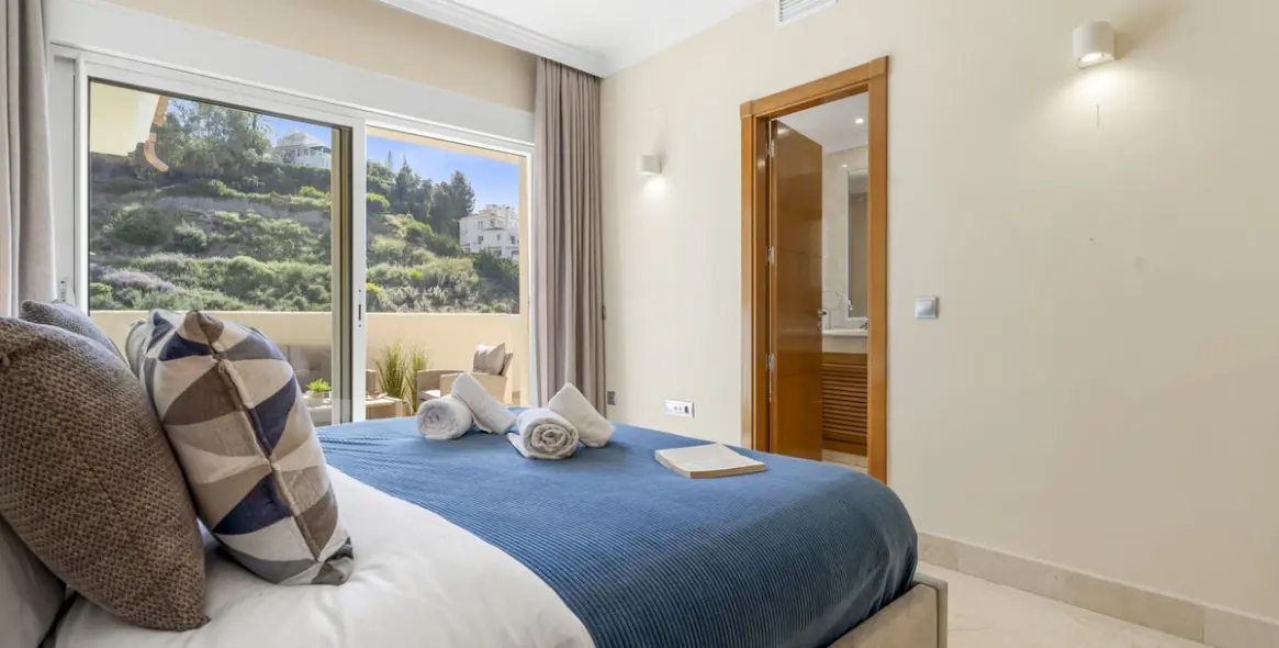 Продажа апартаментов на среднем этаже в Nueva Andalucía 9