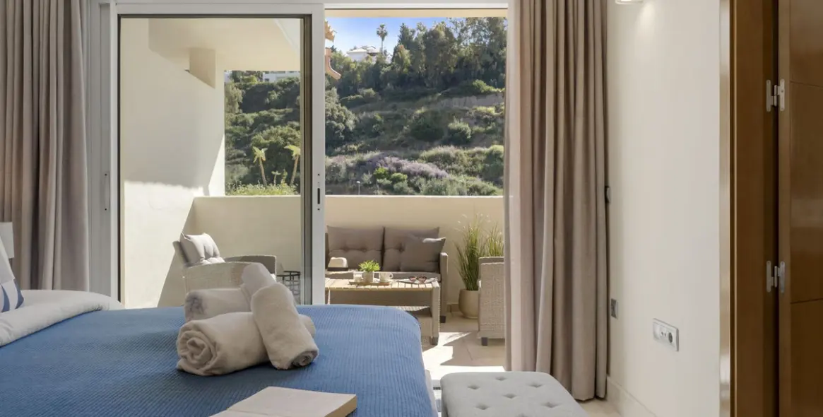 Продажа апартаментов на среднем этаже в Nueva Andalucía 10