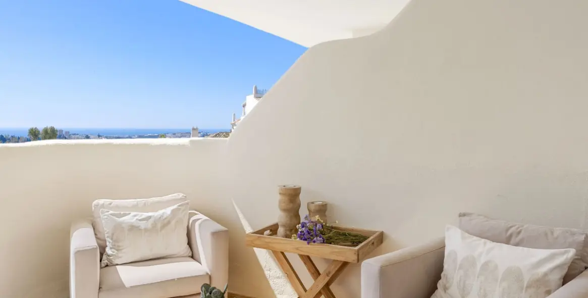 Продажа апартаментов на среднем этаже в Nueva Andalucía 18