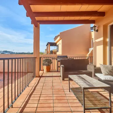 Sale of detached villa in El Faro