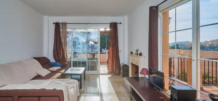 Sale of detached villa in El Faro 2