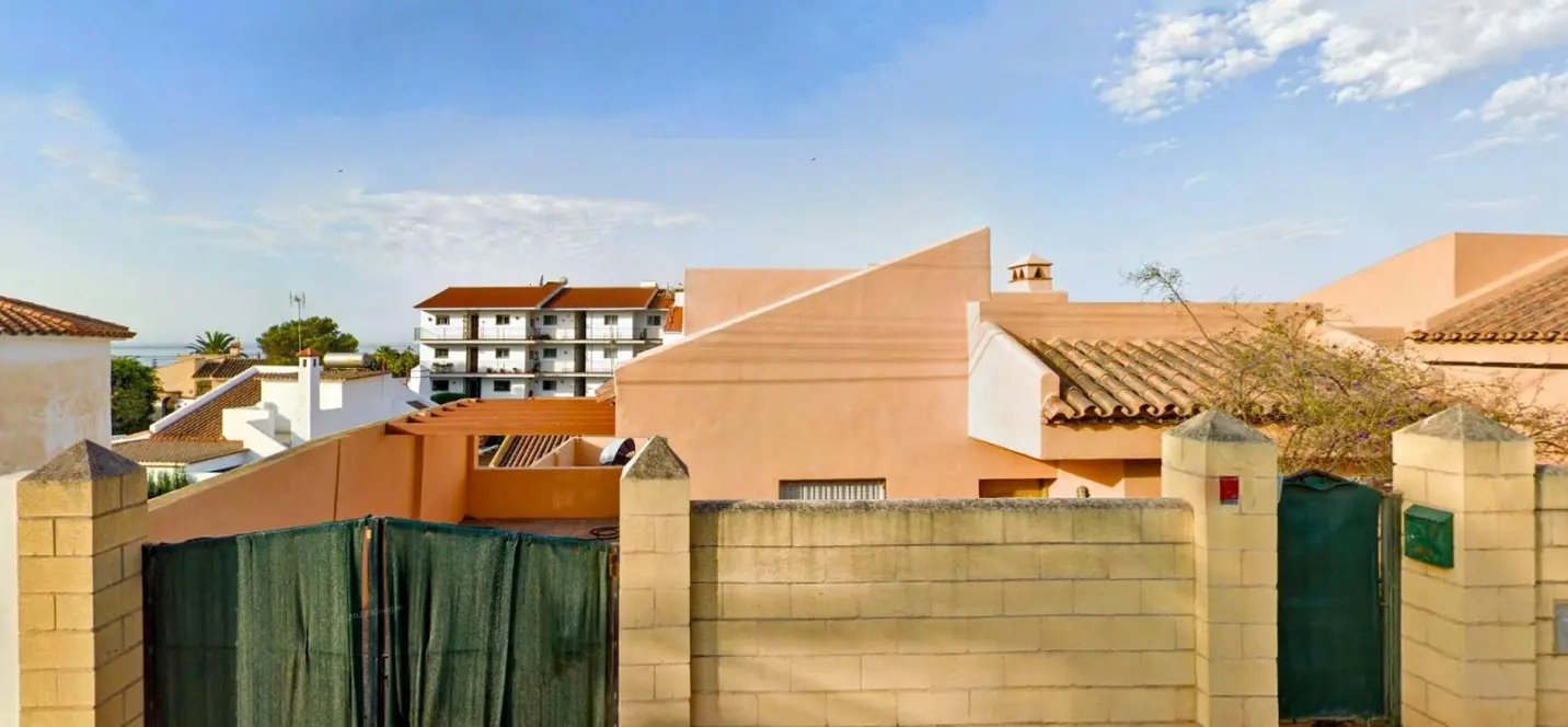 Venta de villa independiente en El Faro 0