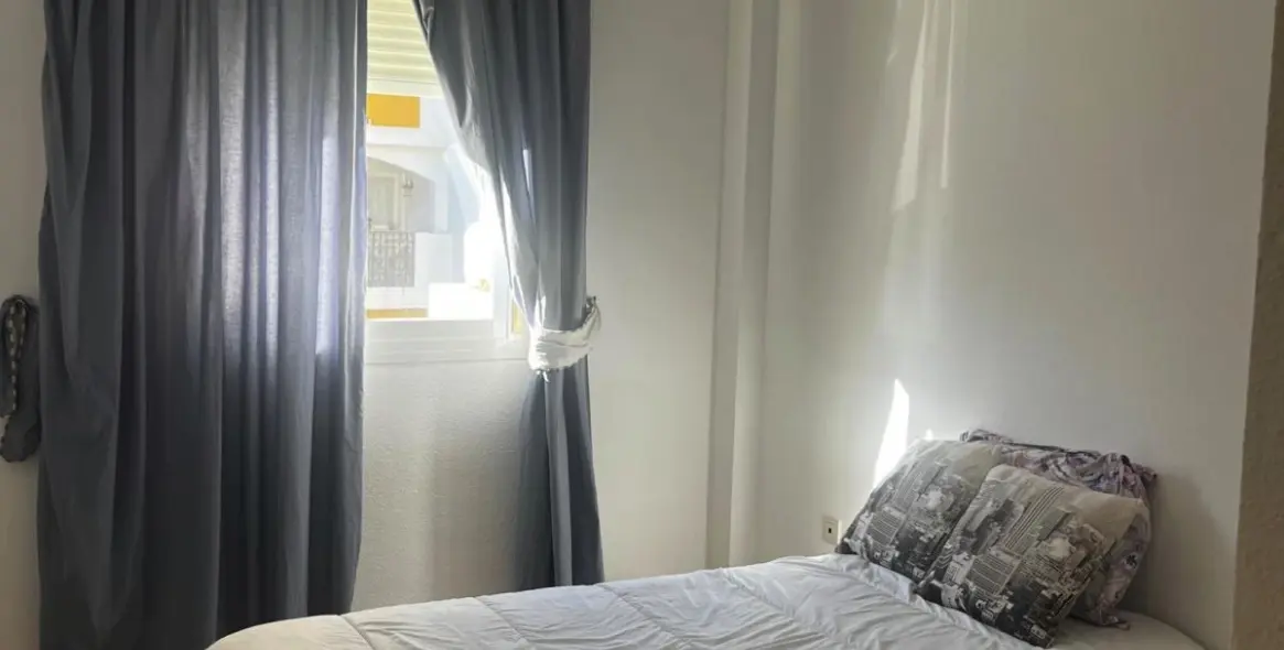 Sale of middle floor apartment in Nagüeles 10