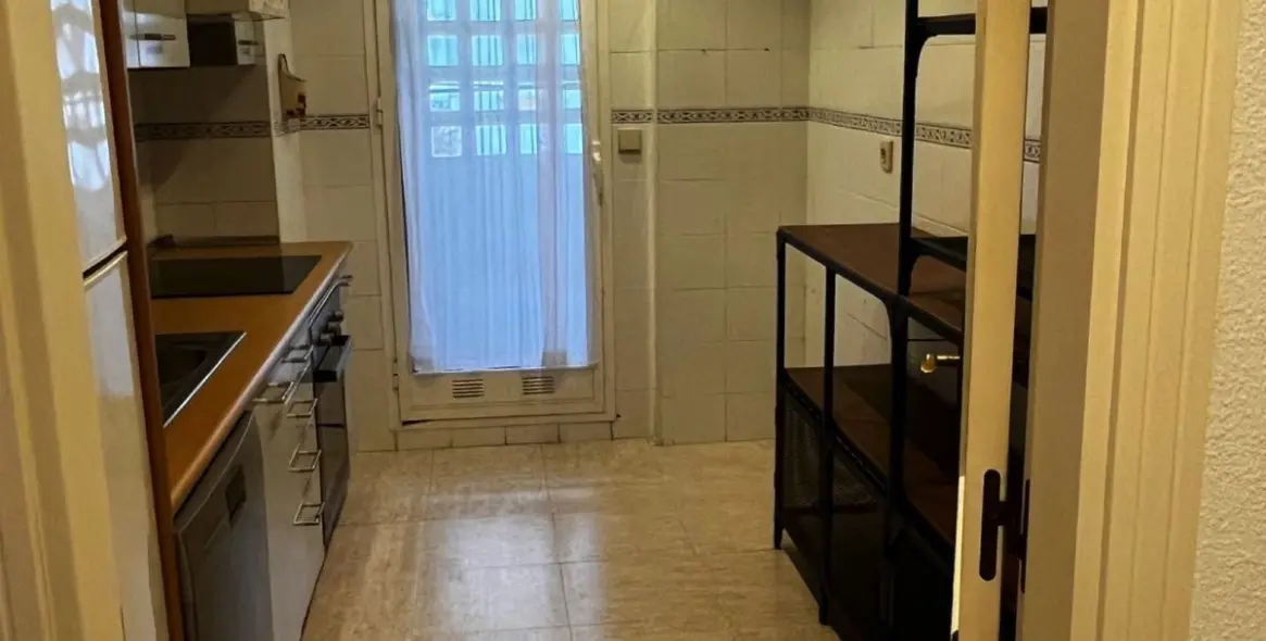 Sale of middle floor apartment in Nagüeles 19