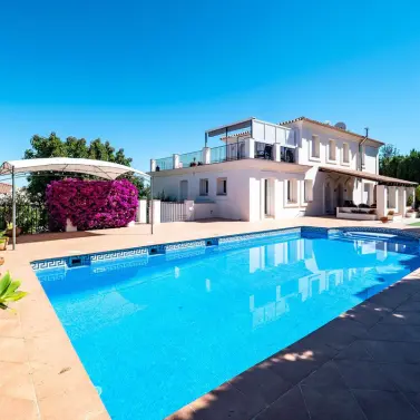 Продажа  отдельно стоящей виллы в Alhaurín el Grande