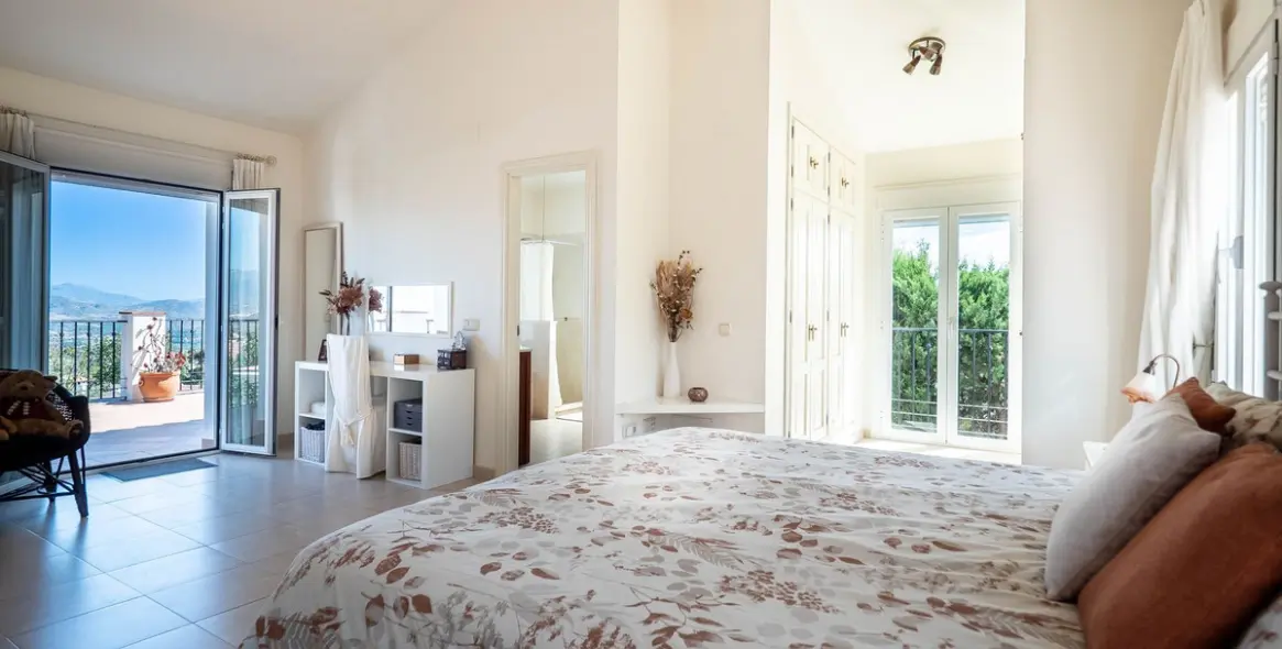 Venta de villa independiente en Alhaurín el Grande 5