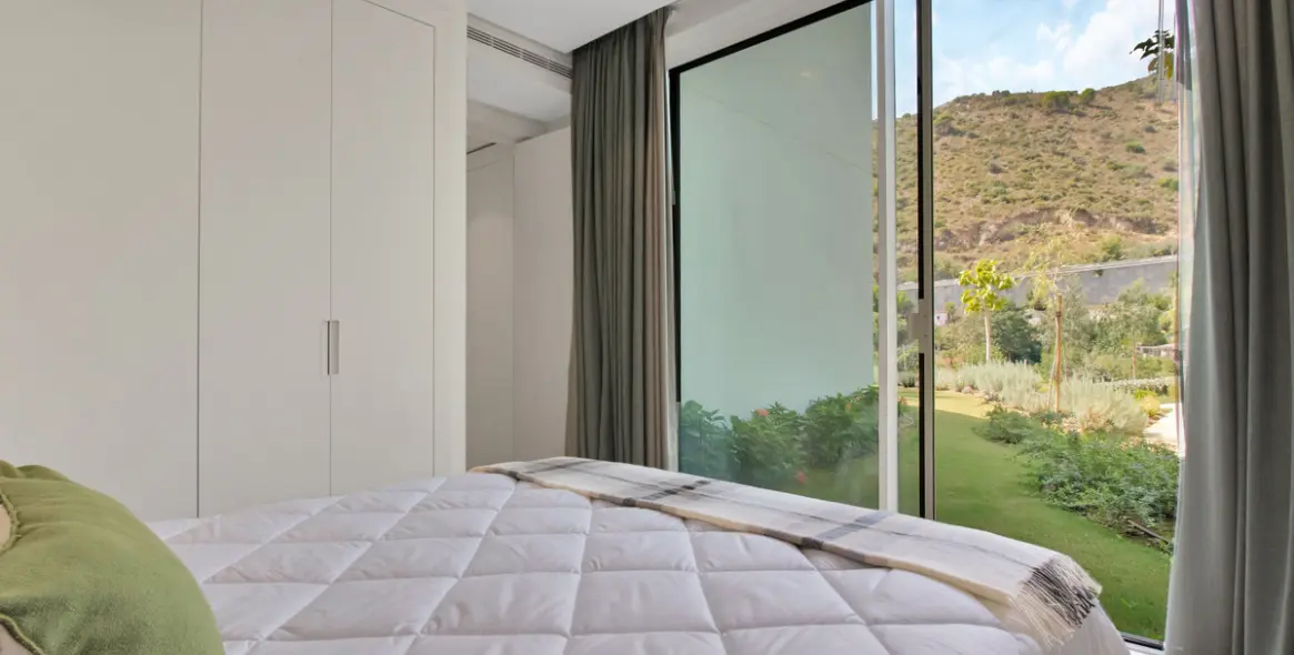 Продажа апартаментов на первом этаже в Ojén 17