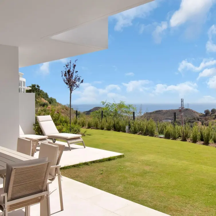 Venta de apartamento en planta baja en Ojén