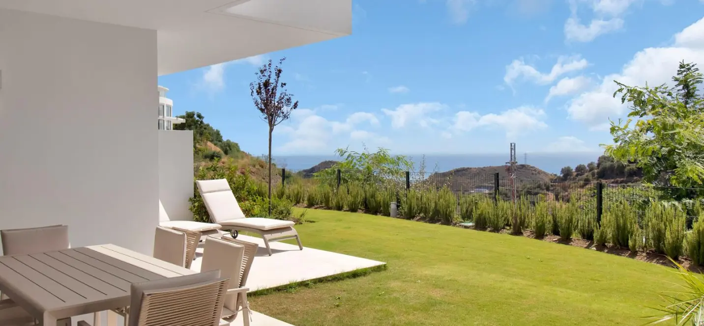 Venta de apartamento en planta baja en Ojén 0