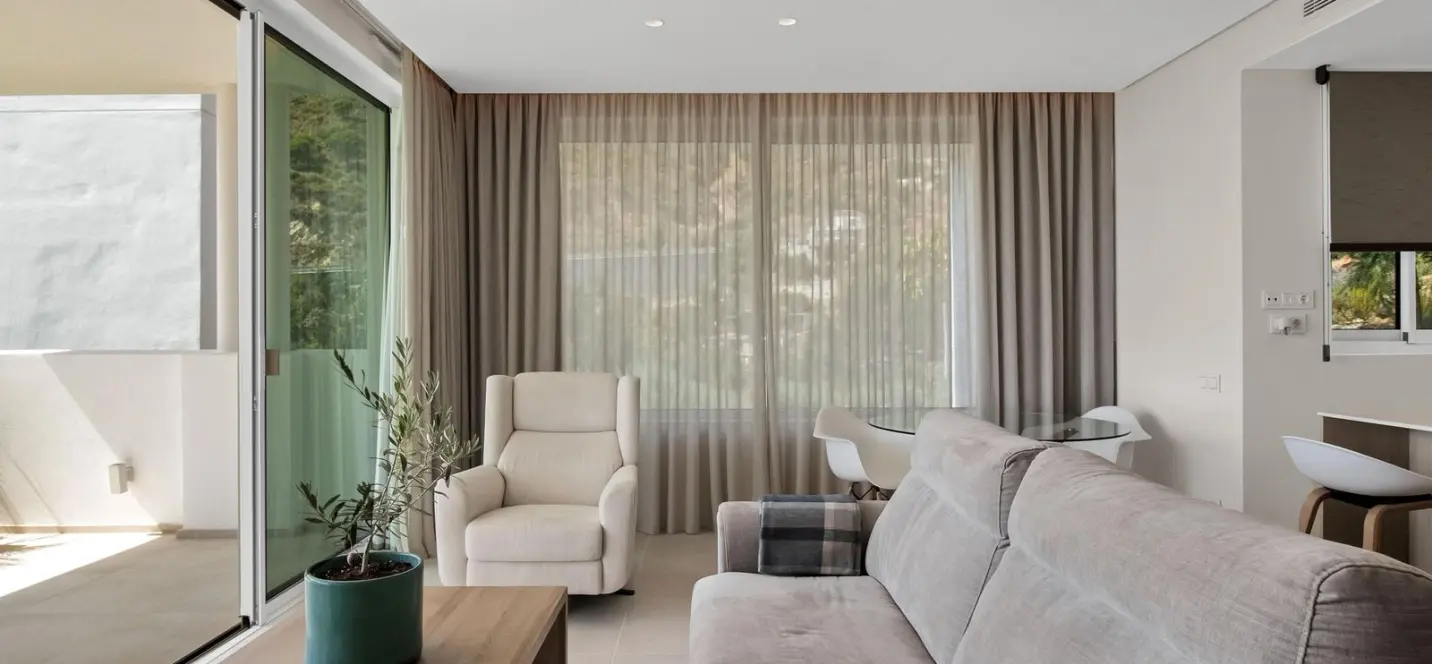 Venta de apartamento en planta baja en Ojén 4