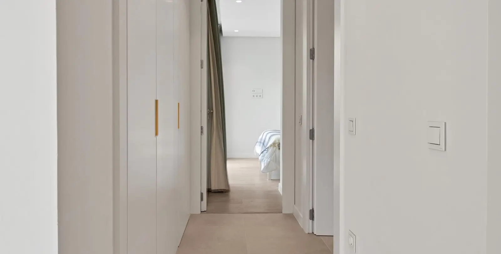 Venta de apartamento en planta baja en Ojén 14