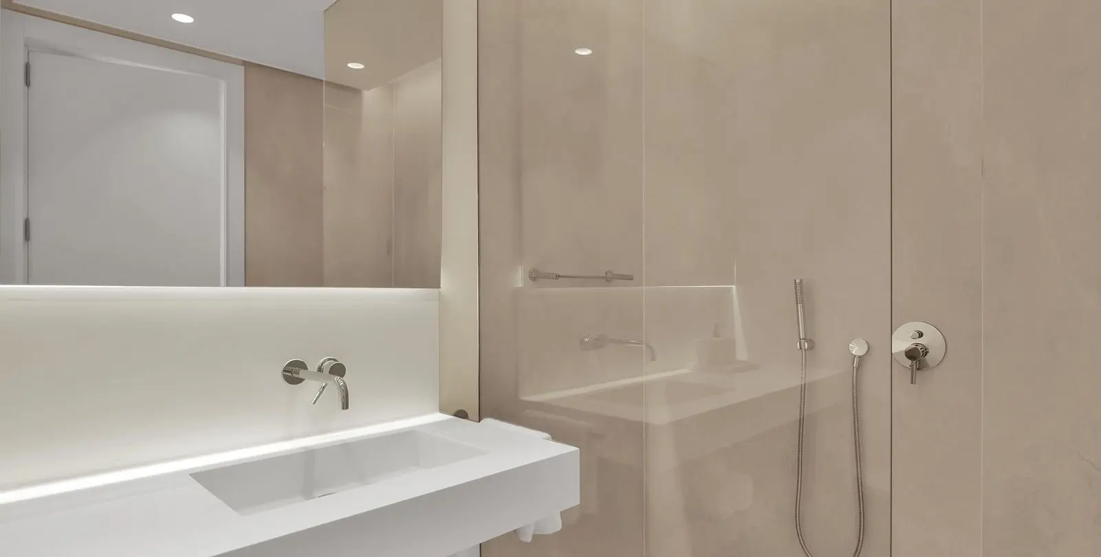 Venta de apartamento en planta baja en Ojén 27