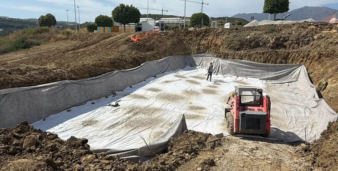 Sale of residential plot in Casares Playa 27
