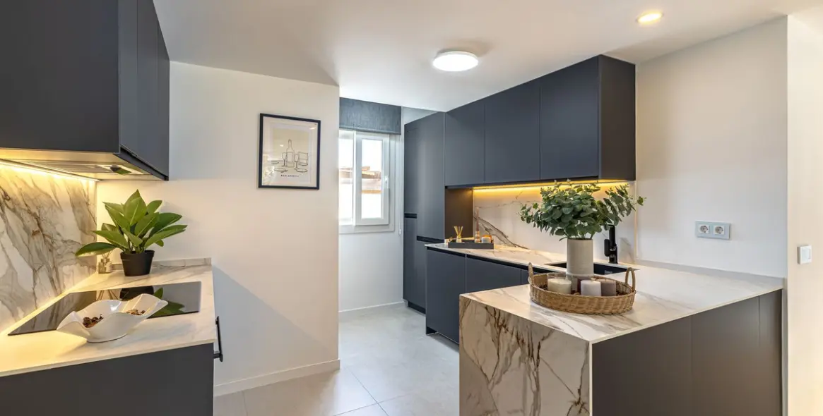 Sale of detached villa in Riviera del Sol 12