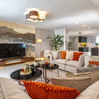 Sale of detached villa in Riviera del Sol