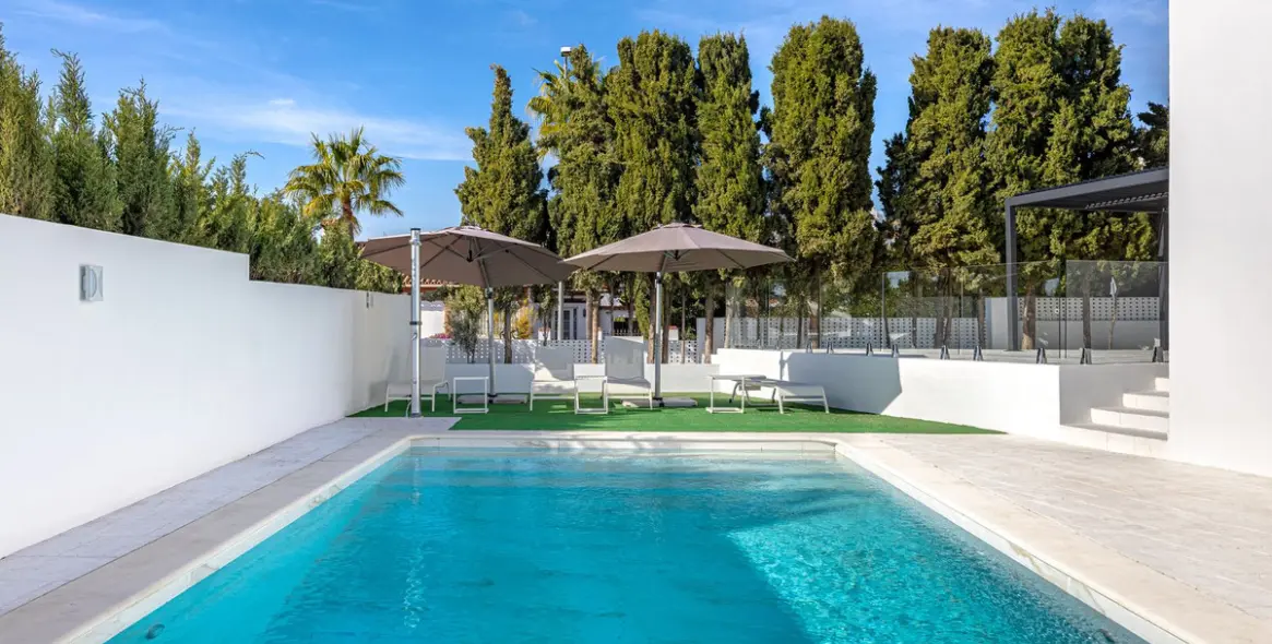 Sale of detached villa in Riviera del Sol 8