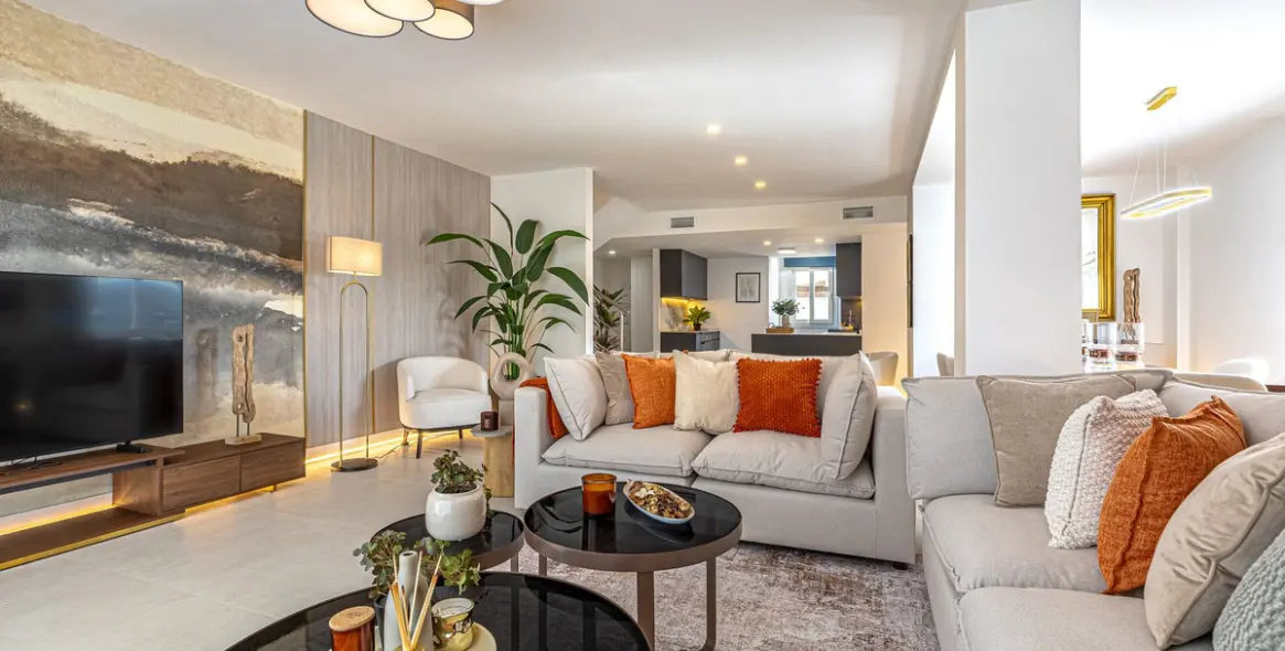 Sale of detached villa in Riviera del Sol 13