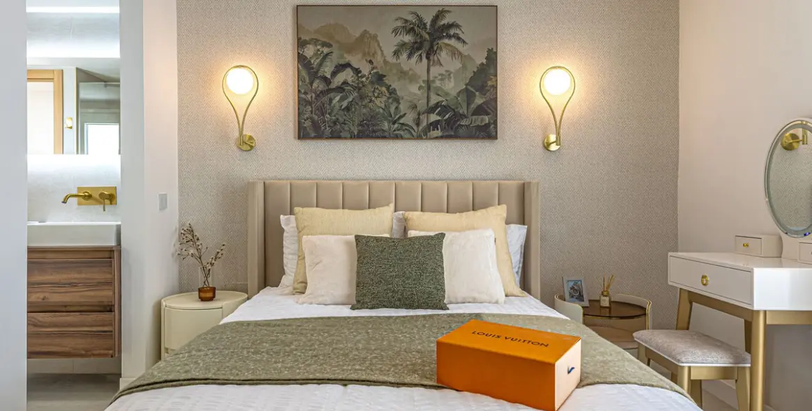 Sale of detached villa in Riviera del Sol 14