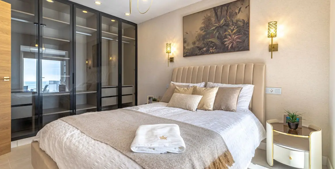 Sale of detached villa in Riviera del Sol 15