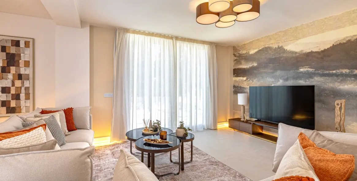 Sale of detached villa in Riviera del Sol 20