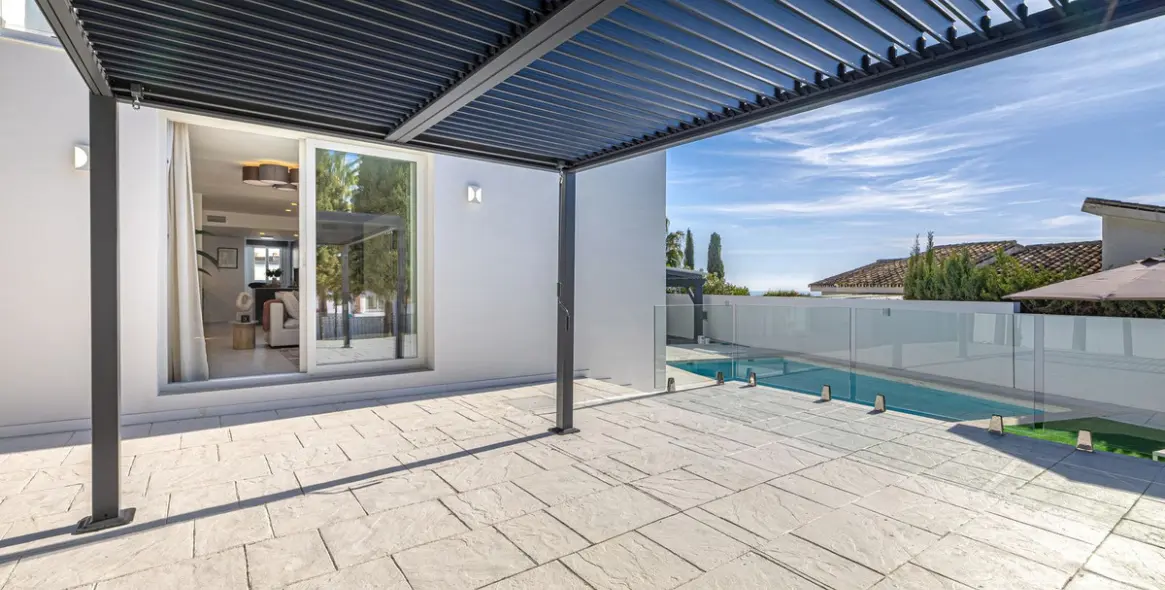 Sale of detached villa in Riviera del Sol 21