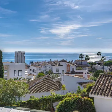 Sale of detached villa in Riviera del Sol