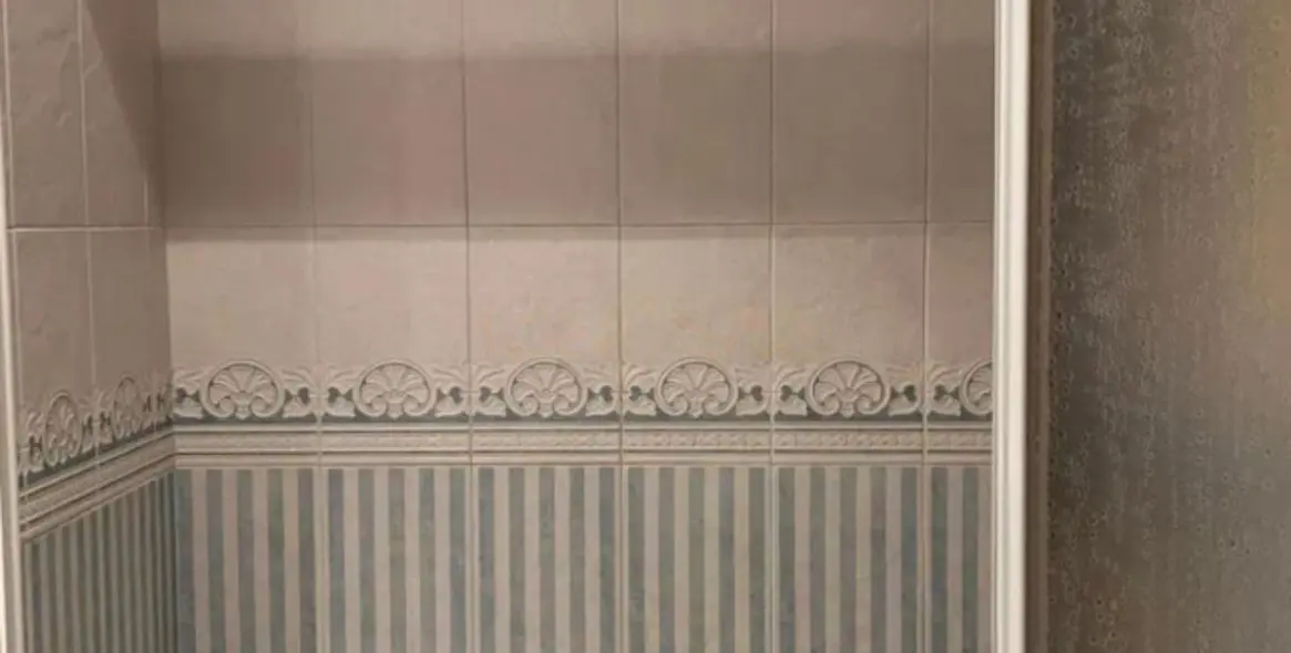 Продажа апартаментов на среднем этаже в The Golden Mile 14