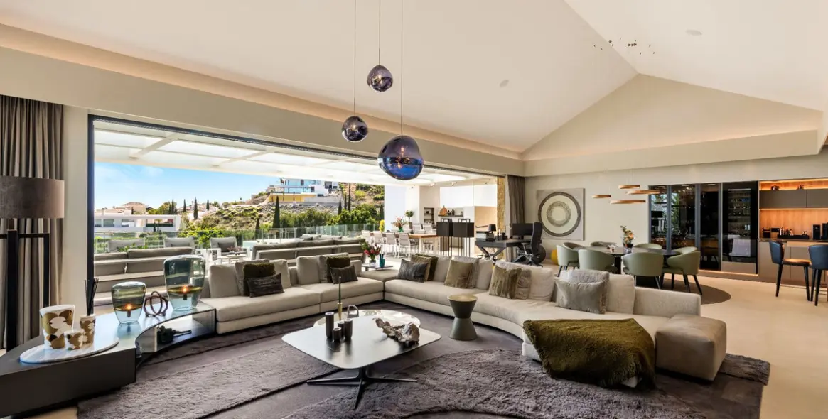 Продажа  отдельно стоящей виллы в Benahavís 10