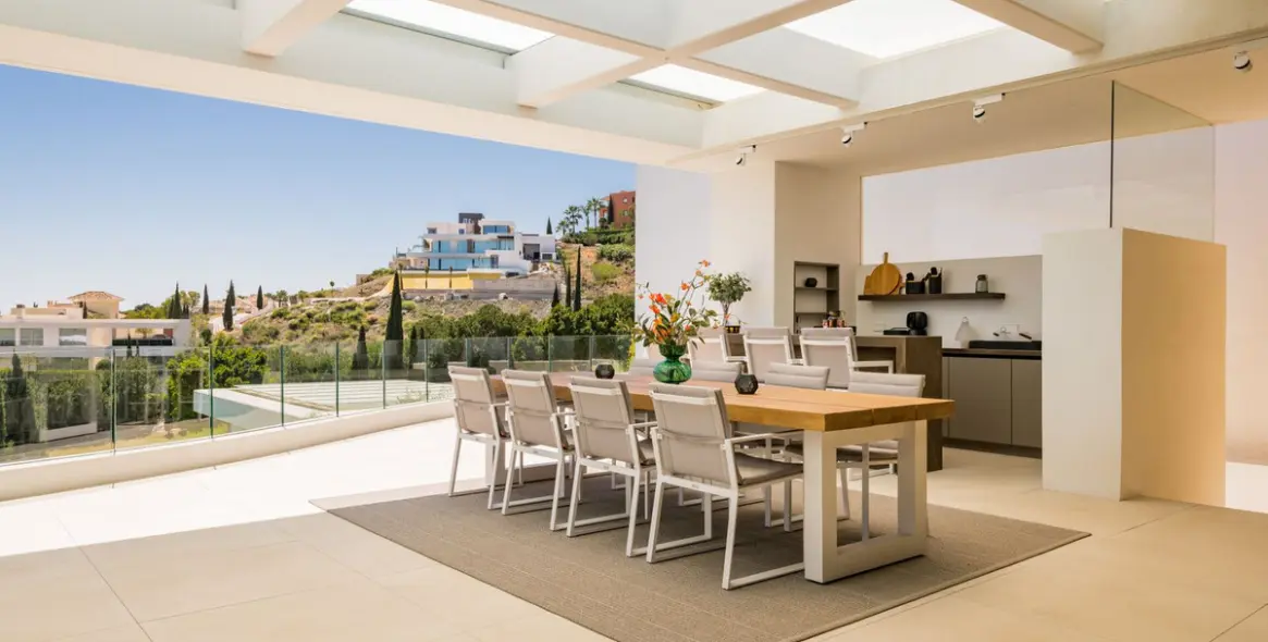 Продажа  отдельно стоящей виллы в Benahavís 11