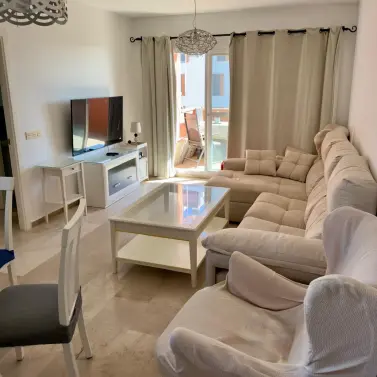 Long-term rent of middle floor apartment in Torre del Mar