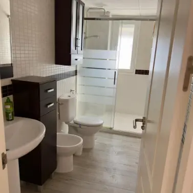 Long-term rent of middle floor apartment in Torre del Mar