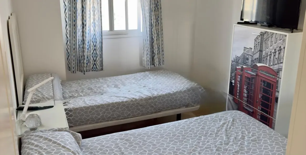 Long-term rent of middle floor apartment in Torre del Mar 6