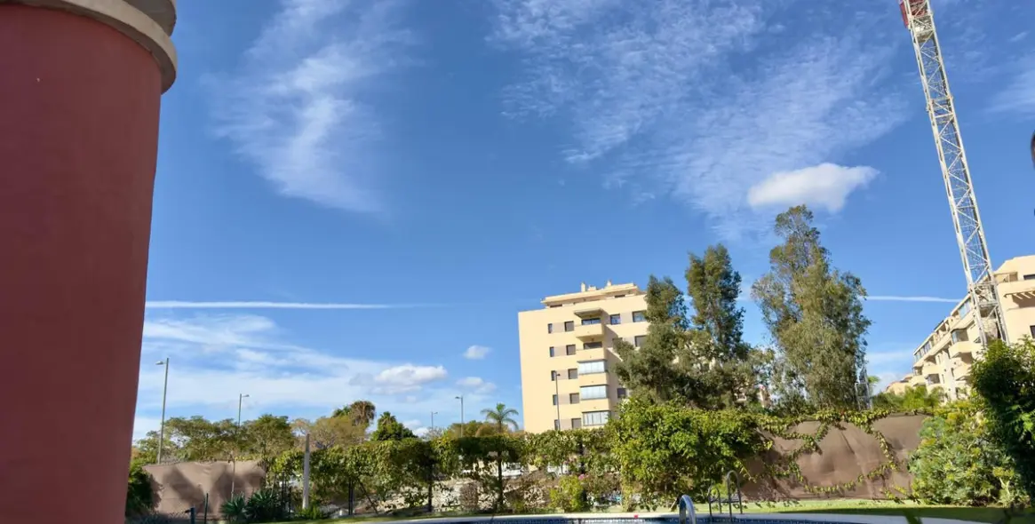 Long-term rent of middle floor apartment in Torre del Mar 13