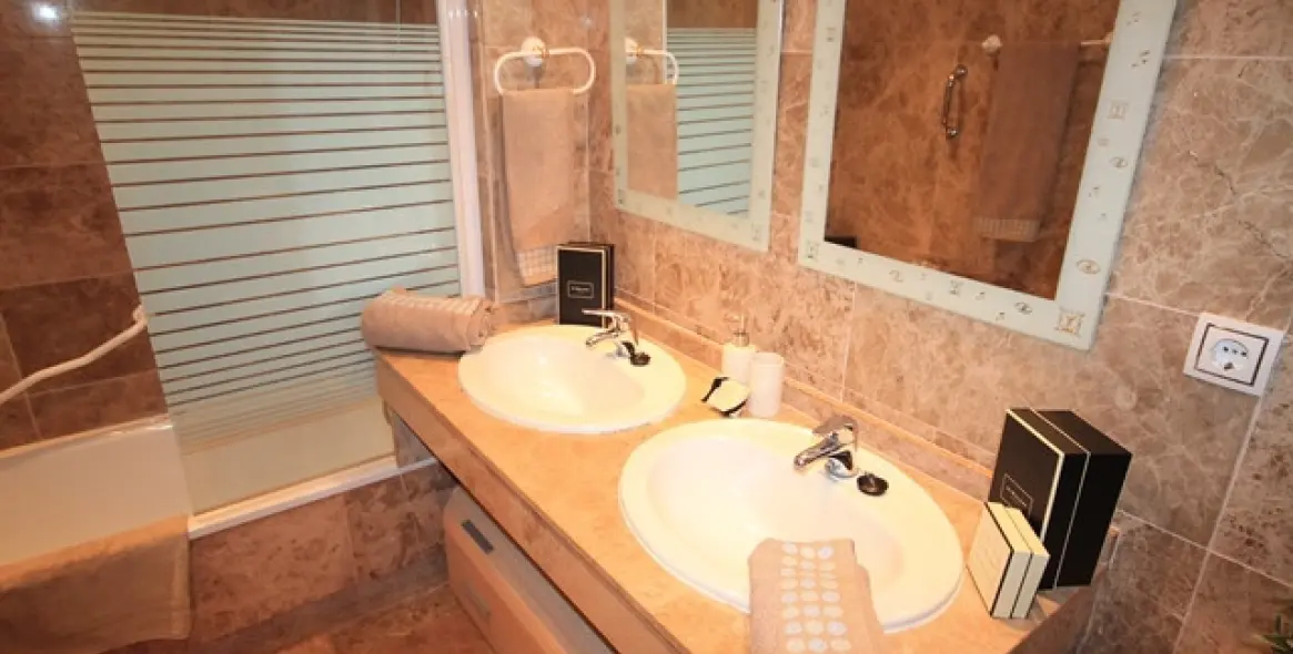 Short-term rent of middle floor apartment in San Pedro de Alcántara 27