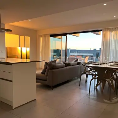 Долгосрочная аренда апартаментов на среднем этаже в Estepona